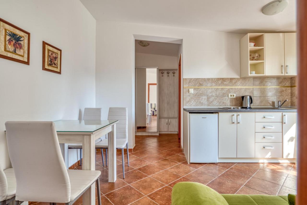 Apartmani Olga Petrovac المظهر الخارجي الصورة